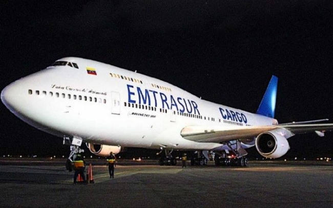 Dictan la falta de mérito de los cinco tripulantes del avión venezolano de la empresa Emtrasur y los autorizó a salir del país