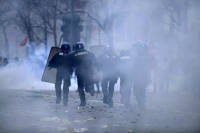 Francia: Enfrentamientos y detenidos en París durante la marcha por el ataque &quot;racista&quot; al centro kurdo