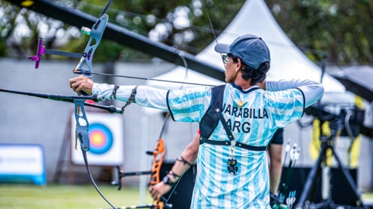 Juegos Olímpicos 2024: El arquero Damián Jajarabilla, se convirtió en el primer representante argentino en la disciplina desde Seúl