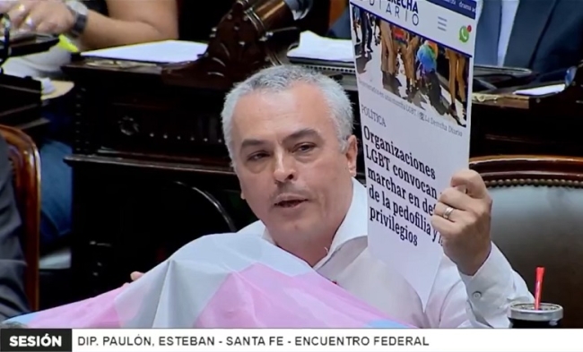 Esteban Paulón: “Hay una operación de odio y demonización del colectivo travesti-trans”