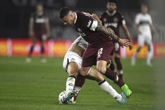 Liga Profesional de Fútbol: Lanús empató sin goles con Gimnasia y Esgrima
