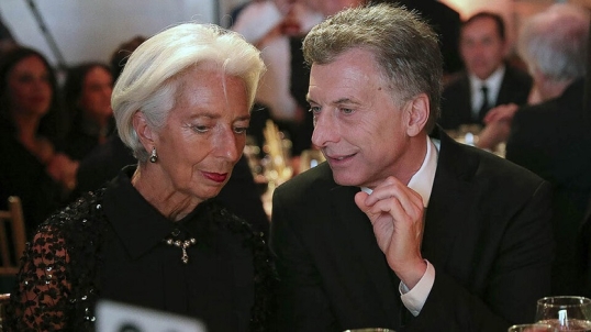 Piden reabrir la causa del prestamo del FMI al Gobierno de Macri