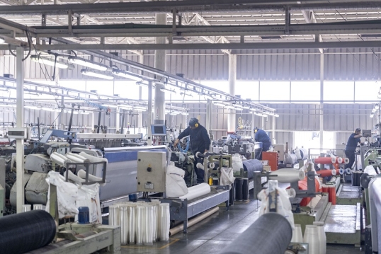 Empresarios PyME convocan frente al Congreso para advertir sobre la crisis industrial