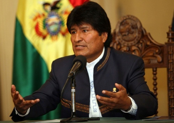 Evo Morales reiteró el pedido de una reunión a Unasur para defender democracias de Venezuela y Brasil