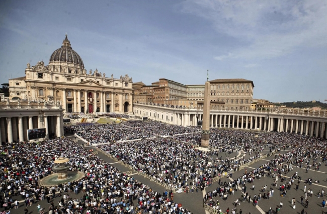 El Vaticano se prepara para el funeral del papa Francisco, en la plaza de San Pedro
