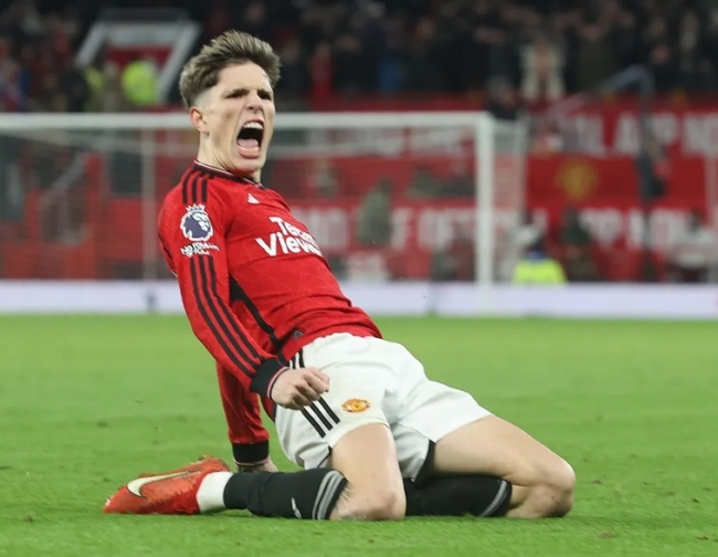 Alejandro Garnacho puede convertirse en nuevo jugador del Chelsea