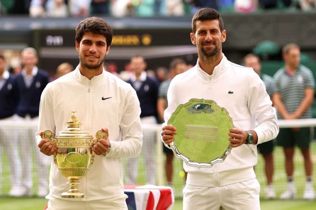 Wimbledon 2024:  Novak Djokovic y Carlos Alcaraz juegan nuevamente la final
