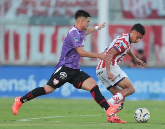 Torneo clausura de fútbol: Unión enfrenta a Instituto, en el cierre de la octava fecha