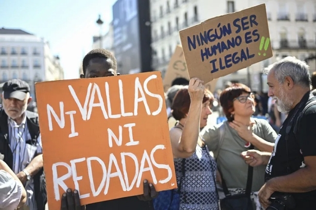 España: Organizaciones antirracistas piden en varias ciudades respeto a los derechos humanos en Ceuta