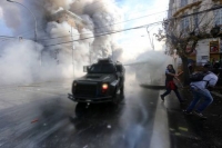 Chile: Un muerto en violenta manifestación empaña informe anual de Presidenta