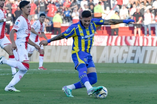 Torneo apertura de la Liga Profesional de Fútbol: Huracán derrotó a Rosario Central