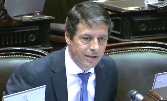 Rauschenberger aseguró que el bloque de UpP trabajará para pedir la moción de censura para Adorni
