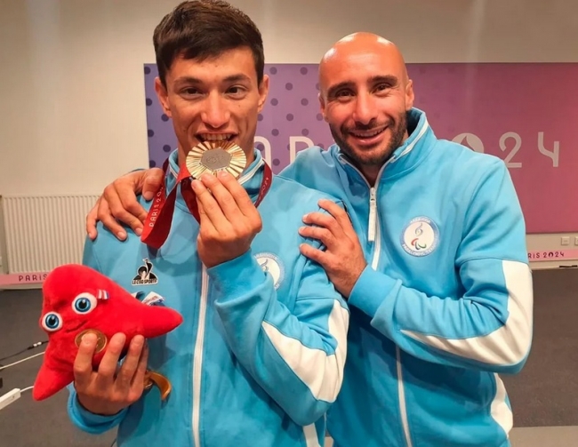 Juegos Paralímpicos de París 2024: Fernando Vázquez consiguió una nueva medalla para la Argentina