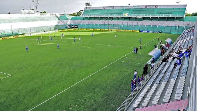 Banfield levantó todas sus inhibiciones y quedó habilitado para incorporar jugadores