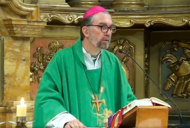 Monseñor Gustavo Oscar Carrara, fue designado como arzobispo de la arquidiócesis de La Plata