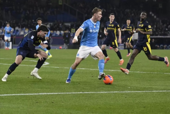 Serie A de Italia: Napoli empató sin goles con Parma