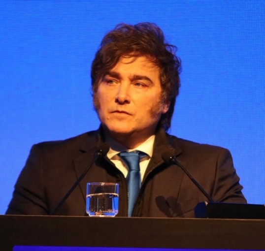 Javier Milei volvió a destratar a Victoria Villarruel: La llamó “la bruta traidora”