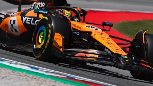 Fórmula 1: Oscar Piastri de McLaren marcó el mejor tiempo y Colapinto finalizó decimoséptimo