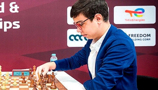 El ajedrecista argentino Faustino Oro marcó un récord mundial al superar los 2500 puntos de Elo en Rápidas