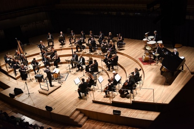 Homenaje a Norma Viola y Santiago Ayala con la participación del Ballet Folklórico Nacional