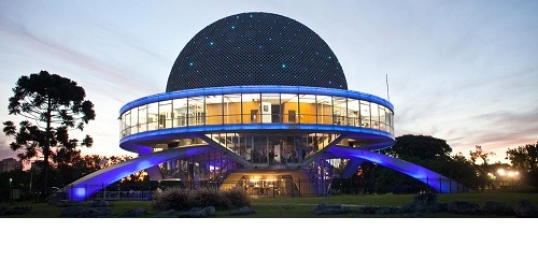 Concierto Gratuito en el Planetario de Buenos Aires: música en vivo en la explanada