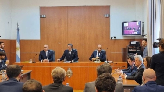 Causa Vialidad, «lawfare puro»: La Cámara de Casación ratificó la condena a Cristina y la inhabilitación