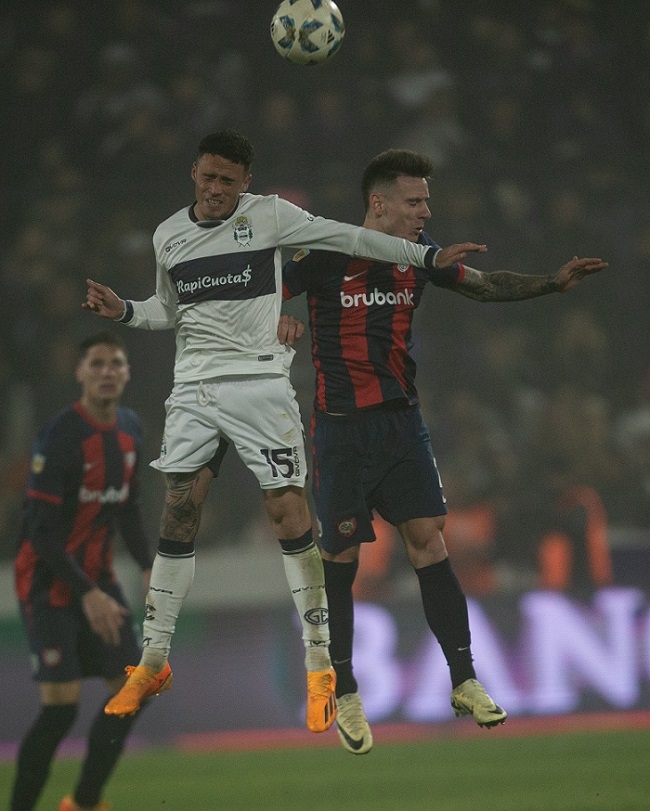 Liga Profesional de Fútbol: Gimnasia recibe a San Lorenzo