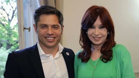 Axel Kicillof: El Gobierno de Javier Milei y el partidos judicial “continúan el acoso” contra Cristina