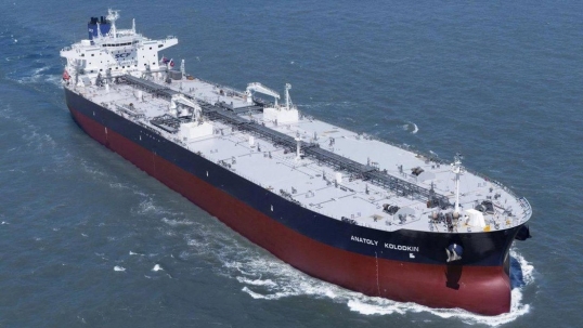 Cuba: Arriba un buque ruso con unas 100.000 toneladas de petróleo de ayuda humanitaria