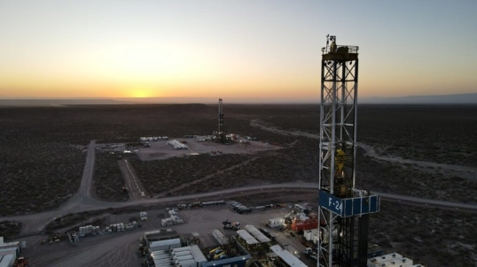 Argentina alcanzó récord de producción de petróleo, en febrero