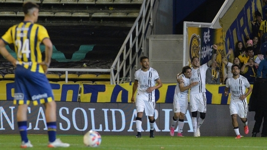 Liga Profesional de Fútbol: Central Córdoba recibe a Rosario Central