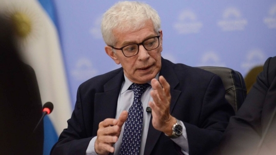 Denuncian al ministro Cúneo Libarona por “violación de deberes de funcionario público”