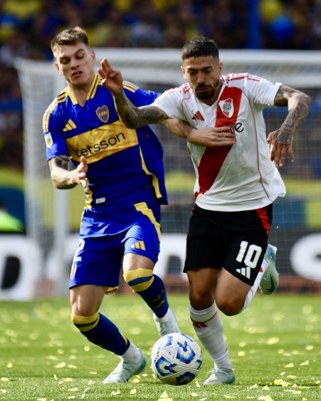 Liga Profesional de Fútbol: River derrotó a Boca, en superclásico