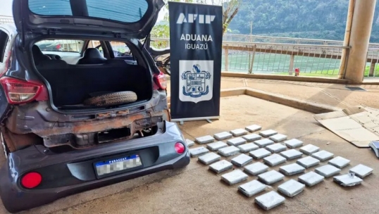 Misiones: Aduana desarticula una maniobra de contrabando de casi 40 kilos de cocaína