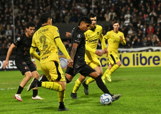 Copa Libertadores grupo E: Platense igualó 1-1 con Peñarol de Uruguay