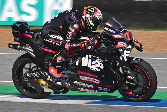 Moto GP: Marco Bezzecchi (Aprilia) ganó el Gran Premio de Tailandia