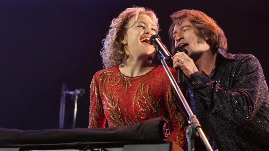 Se estrena el film “Song Sung Blue", un musical basado en una historia real