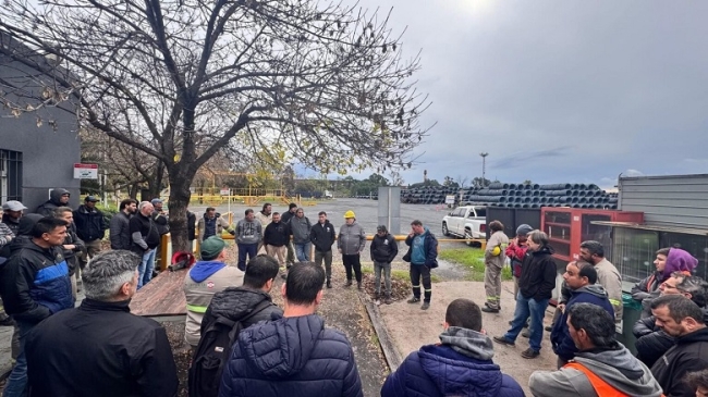 Acindar en Villa Constitución despidió a 130 trabajadores