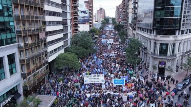 El Gobierno confirmó el veto a la ley de Financiamiento Universitario