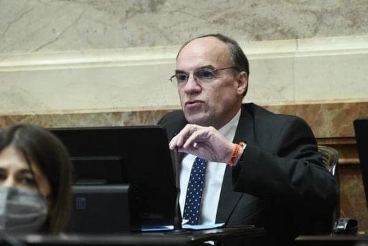 Presentan un proyecto para crear la Oficina Anticorrupción como organismo independiente con autarquía financiera