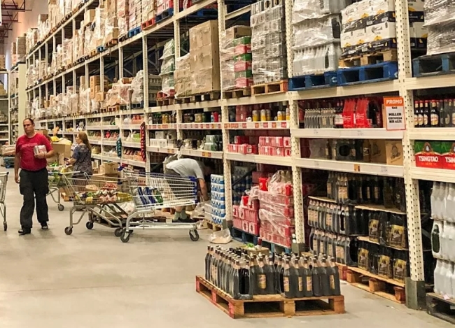 Los super mayoristas realizan la semana de descuentos denominada Black Week