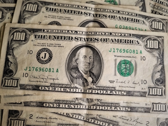 Sacan de circulación billetes de 100 dólares: hasta cuándo se pueden cambiar