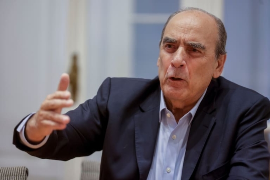 Francos señalo que el Gobierno analizará si hay monopolio en la compra de Telefónica por parte de Telecom