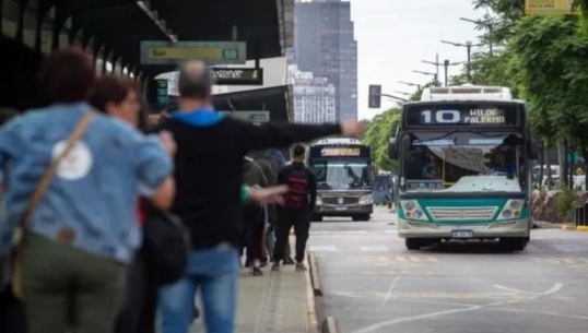 Desde hoy rige un nuevo aumento de colectivos en el AMBA
