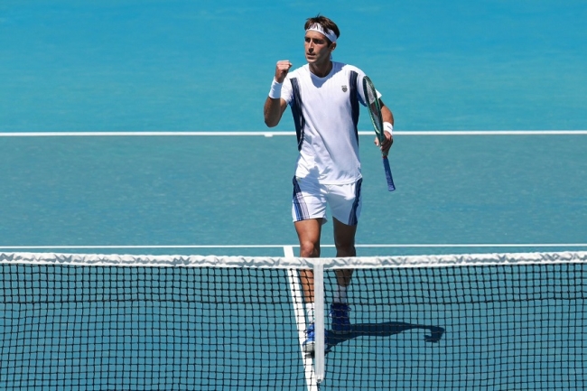 Australian Open 2026: Francisco Comesaña, le ganó a Patrick Kypson y Etcheverry a Miomir Kecmanovic