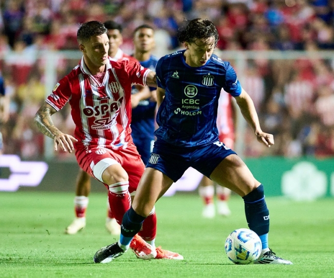 Liga Profesional de Fútbol: Talleres derrotó por 3-2 a Unión en Santa Fe