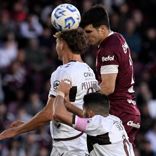 Liga Profesional de Fútbol: Lanús empató sin goles con Platense