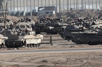 Soldado israelíes se retiran de la Franja de Gaza tras el acuerdo de alto el fuego entre Israel y Hamás