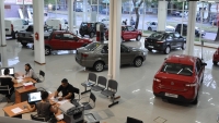 En agosto se patentaron un 13% menos de vehículos que en julio de este año