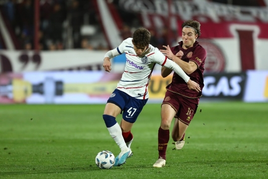 Liga Profesional de Fútbol: San Lorenzo juega ante Lanús